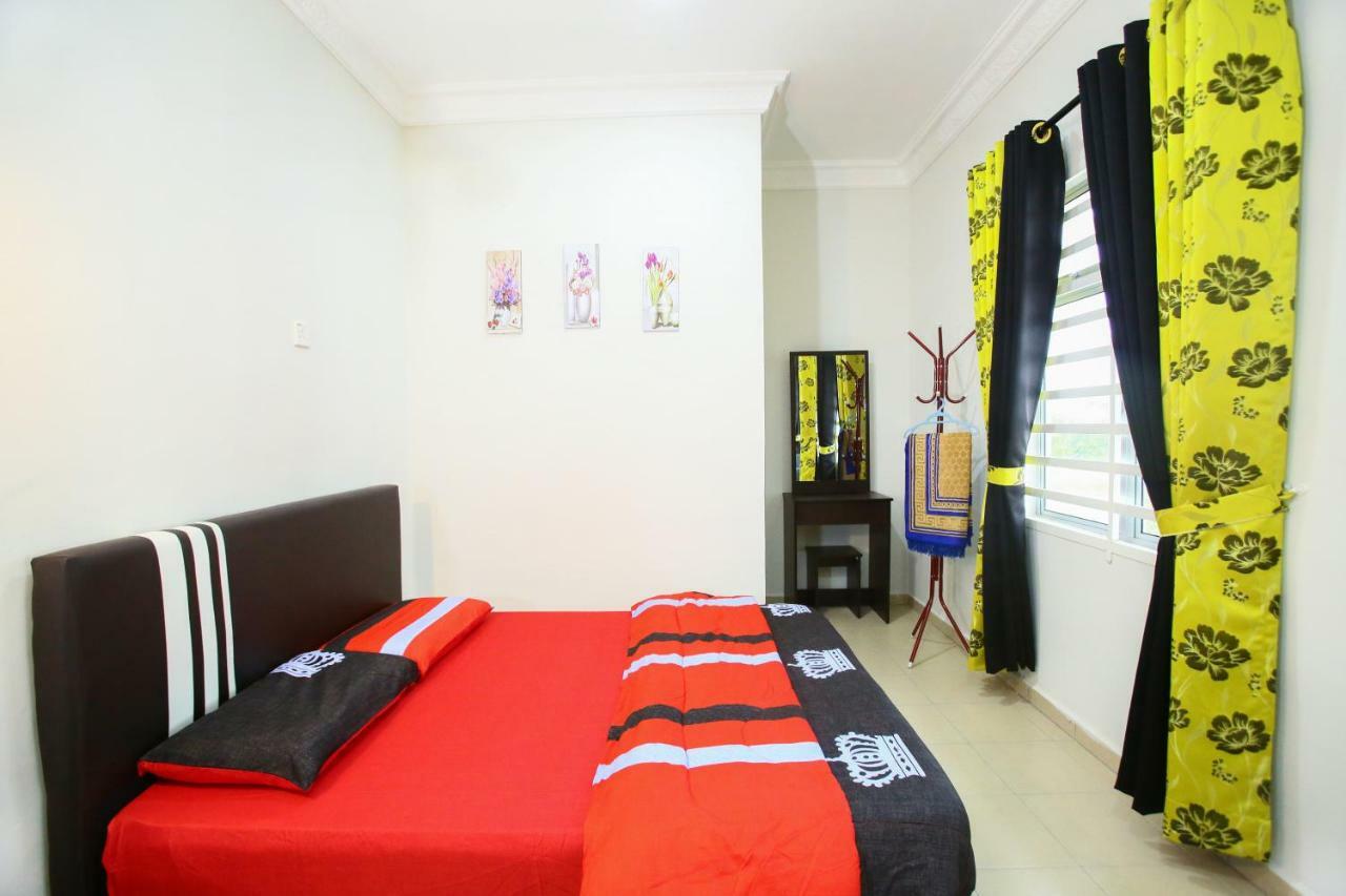 Homestay Honey Σουνγκάϊ Πετάνι Εξωτερικό φωτογραφία