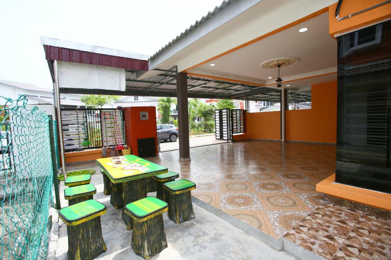Homestay Honey Σουνγκάϊ Πετάνι Εξωτερικό φωτογραφία